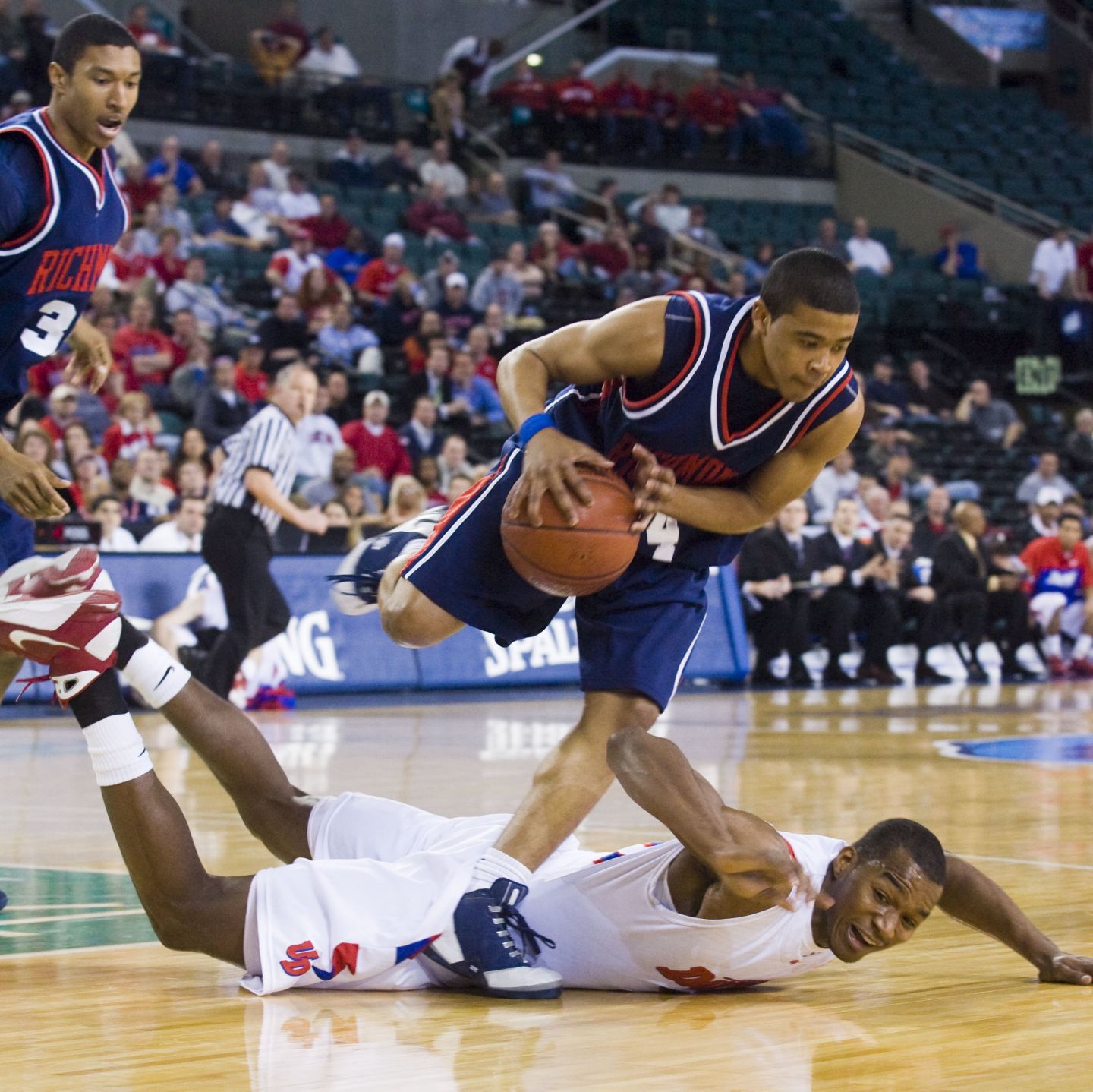 A10 Basketball Tourney